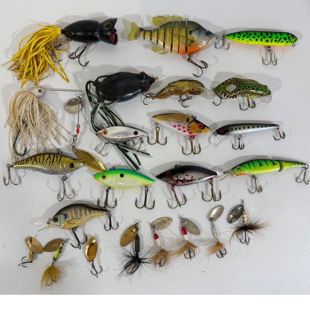 Mixed Fishing‎ Lure Lot Crankbaits Spinners Jigs Frog Swimbait Bass Trout 20pc